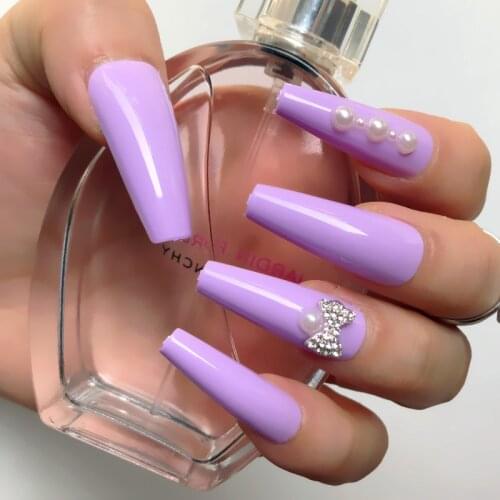 24pcs Fashion Fake Nails For Girls Light Purple Color Pink DIY Nail Art Tips 3D Custom Made Diamond Pearl Press On Nails Long