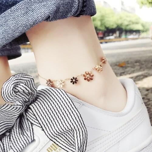 Summer Leg Bracelets For Women Foot Jewelry 7 Flower Floral Chain Gifts Small Daisies Titanium Steel Anklet New 2021