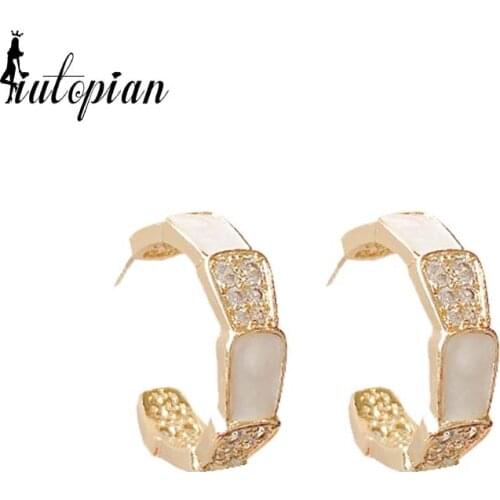 Iutopian New Arrival Fashion 1.8 CM Hoop Earrngs For Women 18K Gold Plated S925 Needle Anti Allergy Gift Party Jewelry #HJ034