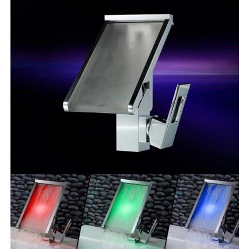 Vidric New Square LED basin Faucet Bathroom waterfall Faucet Brass LED Waterfall Taps Water Power Basin Led Tap Mixer Torneira