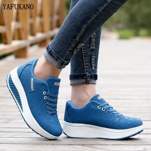 Women Sneakers 2020 Breathable Waterproof Wedges Platform Vulcanize Shoes Woman Pu Leather Casual Shoes tenis feminino
