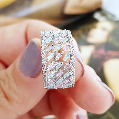 2021 New Shine Colorful Rings Aneis Blue Pink Zircon Crystal Nice Jewelry Luxury Women Accessories Ring