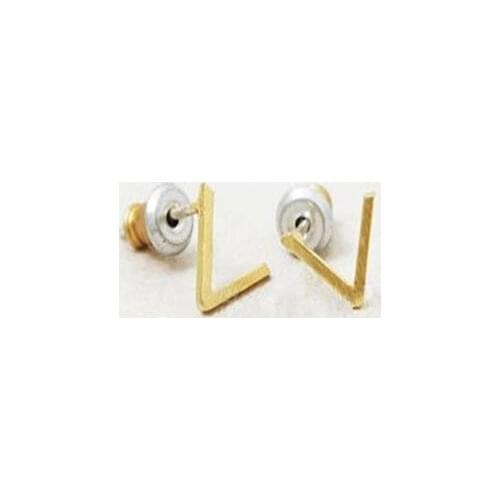 Fashion "V" letters stud earrings, symbolic victory "V" stud earrings for women