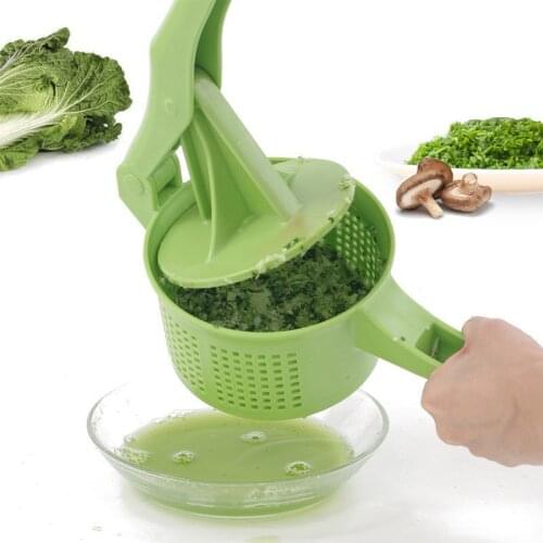 Kitchen Utensil Hand Pressure Type Vegetable Dehydrator Fruit Squeeze Dewatering Drain Basket Vegetable Filling Water Squeezer