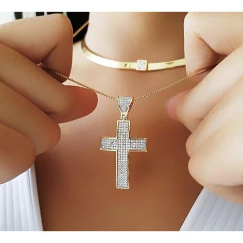 2021 New Arrival Copper Material Bling CZ Cross Necklace For Women Jewelry Cubic Zirconia Golden Color Chain Pendant Necklace