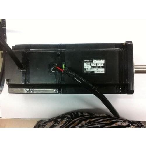 R88M-U75030HA-B 80% appearance new in stock