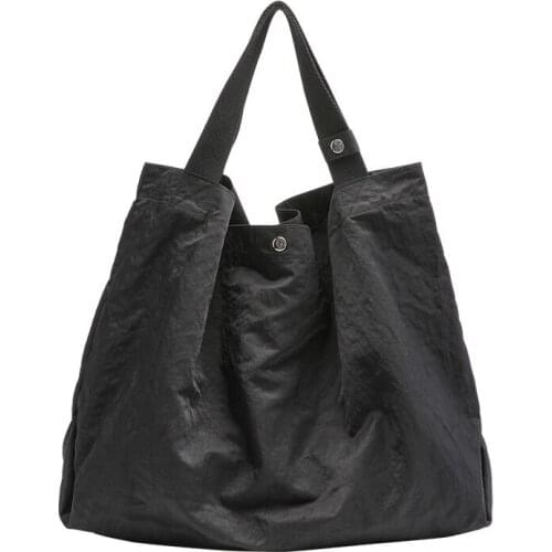 Korean Simple Large Capacity Luxury Designer Handbag Leisure Literature Canvas Travel Bag Fashion Waterproof Nylon Shoulder Bag