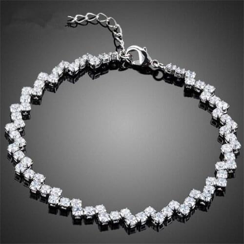 Exquisite Luxury Shiny Crystal Full Of Diamonds Ms. Bracelet Jewelry Sexy Simple Irregular Rhinestones Hand Jewelry Accessories