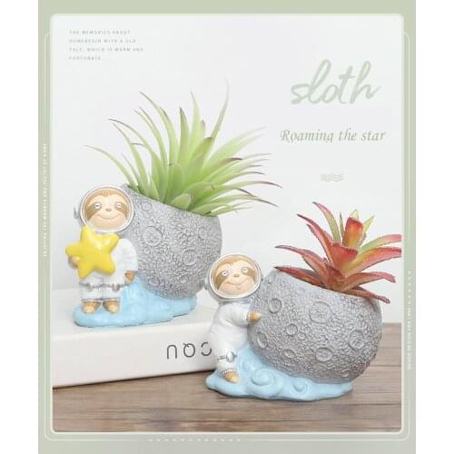 Succulent Flower Pot Creative Personality Nordic Style Astronaut Potted Decorative Ornament