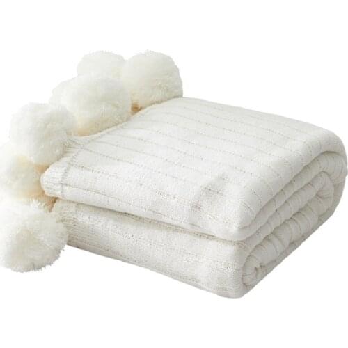 Inya Soft Blanket Chic Knitted Blanket With Balls Chenille Crochet Warm Bedspread Pink Throw Blankets for Bed Sofa Pompom Manta
