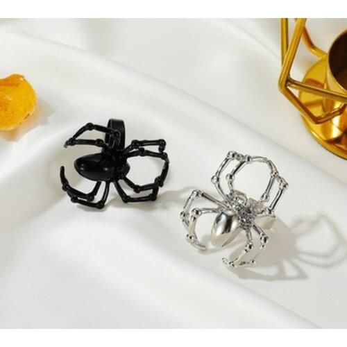 Neo Gothic Simulation Spider Ring Punk Style Halloween Spoof Tricky Toy Accessories Gothic Jewelry Halloween Props Ring