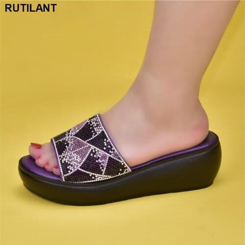 Summer Wedges Sandals Women Sexy Crystal Closed Toe Heels Black Shoes Deocrated with Rhinestone Platform Heels Party Pumps