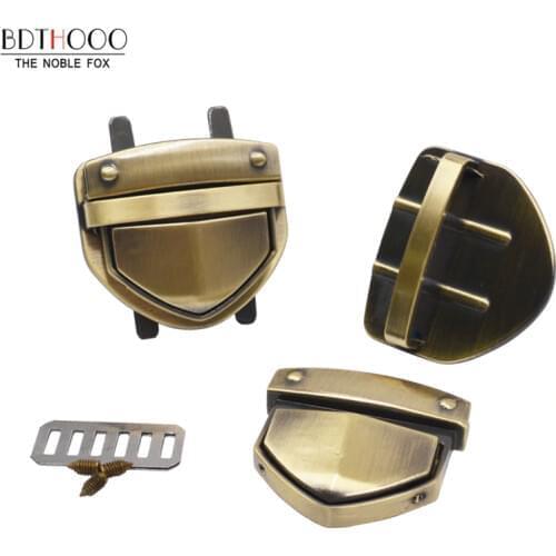 BDTHOOO Metal Clasp Turn Lock Twist Lock for DIY Parts Women Bag Purse Hardware Closure Bag Accessories Duckbill lock