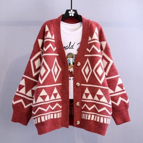 Retro geometric rhombus sweater coat women autumn and winter 2021 new loose fashion v-neck long-sleeved knitted cardigan