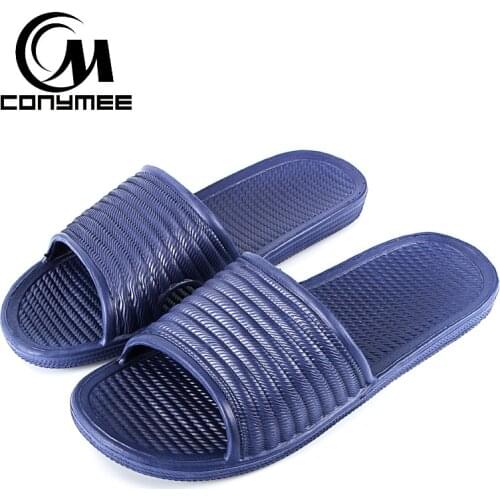 New 2019 Summer Beach Sandals Mens Outdoor Flip Flops Male Home Indoor Slippers Casual House Shoes Anti Skid Mens Bath Slippers