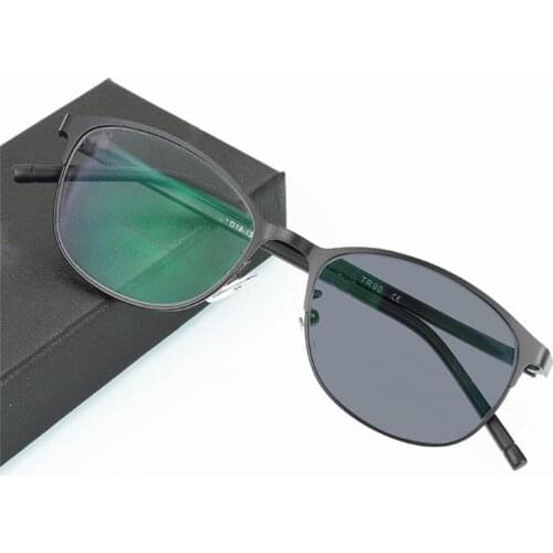 2021 Outdoor Shade Anti-UV Photochromic Reading Glasses Women Brand Design Men Square Farsighted Eyeglasses 0 +50 +75 To +400