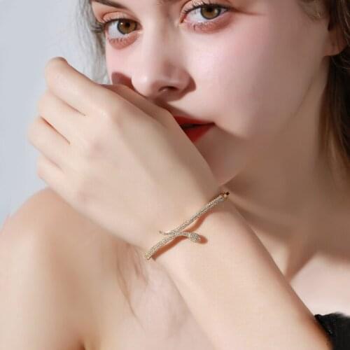 Dara fashion jewelry silver or gold plated women bracelet for women