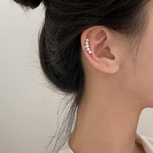 Womens Fashion Curved Auricle Clip Earrings Cute Pearls Simple Style Female Trendy Cuff Earring No Piercing Accessories Gifts