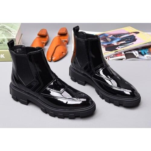 Autumn Winter Men Round Toes Genuine Leather Retro Thick Bottom Increase High Top Ankle Boots Men Patent Leather Short Boots