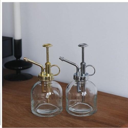 Elegant High-End Elegant Design Nordic Fresh Glass Material round Sprinkling Can Gold Silver Nozzle