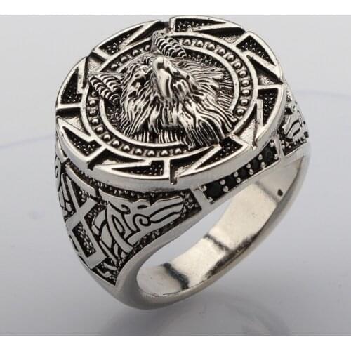 Male Charm Relief Wolf Head Rings Vintage Punk Domineering Animal Jewelry Viking Gothic Geometry Accessories Party Gifts