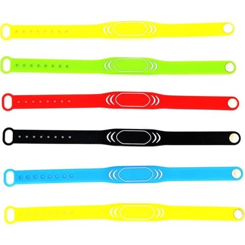 1Pcs EM4100 Badge 125KHz ID Keyfob RFID Tag Read Only Wristband Waterproof Access Control Card Wrist Band Bracelet Readable Tag