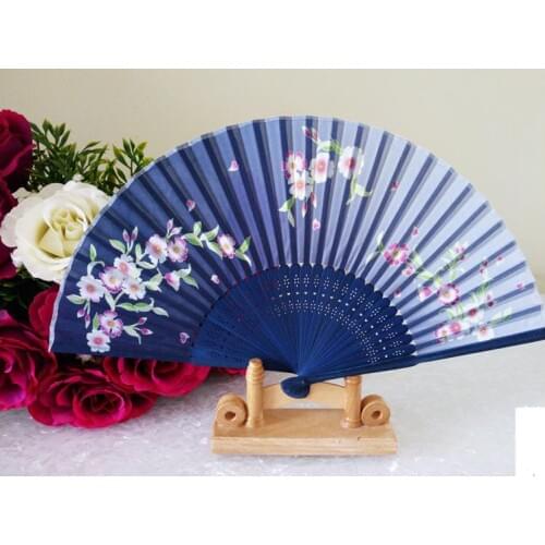 100pcs Classical Chinese Wedding Favor Flower Silk Fabric Cherry Blossom Butterfly Bridal Shower Gift Cloth Folding Hand Fan
