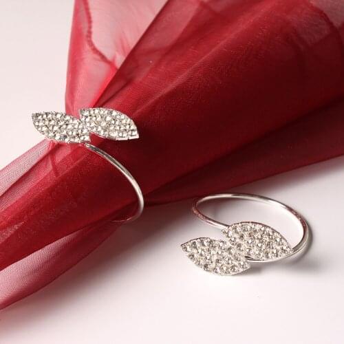 Simple lucky two-leaf clover napkin ring table top decoration for cocktail party wedding banquet holiday party