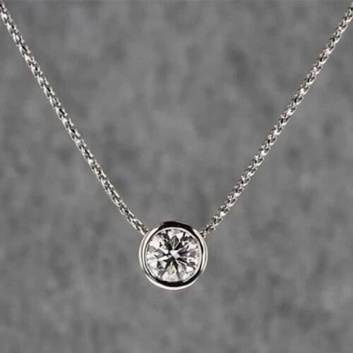 Huitan AAA Cubic Zirconia Single Pendant Necklace for Women Luxury Engagement Wedding Jewelry Delicate Gift Fashion Accessories