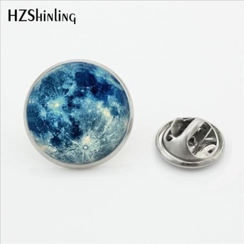 New Design Galaxy Moon Surface Universe out of Space Brooches Astronomy Geek Jewelry Nebula Brooch Stainless Steel Lapel Pins