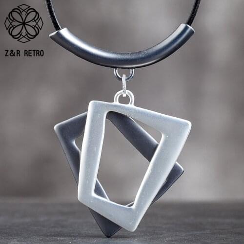 Trendy Neck Chokers Necklaces Geometric Leather Rope Womens Statement Fashion Suspension Jewelry Female Decoration Accessories