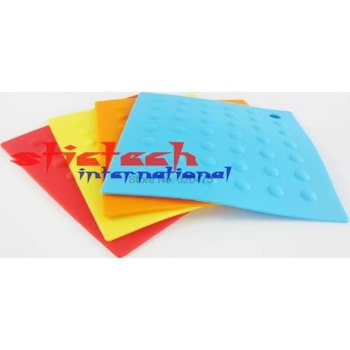 By dhl 100pcs Multifunctional Square Alveolate Non-Slip Heat Resistant Mat Coaster Cushion Place Pot Holder Table Silicone Pad