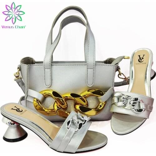 Latest African Women Wedding Shoes and Bag Set Decorated with Metal Ladies Shoes and Sandals Wedding Shoes for Women Bride