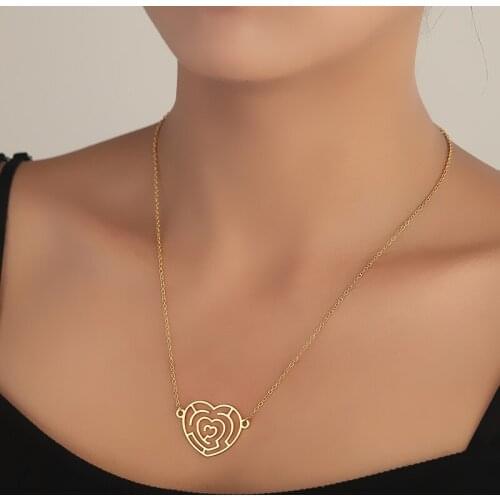 Simple Hollow Geometric Heart Women Pendants lined Heart Necklace Trendy Jewelry Gift