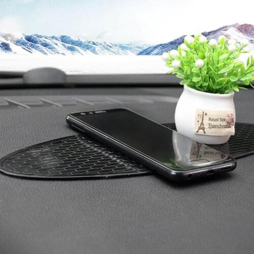 1 Pcs Car-styling Sticky Gel Pad Leopard Non-slip Mats Oval Silicone Anti-slip Mat Perfume Pads Car Supplies