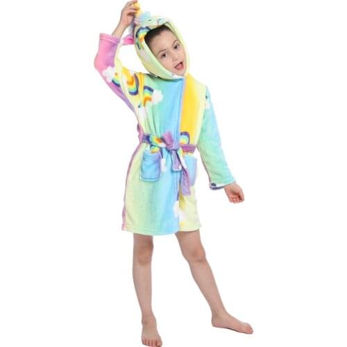 Girls Bathrobe Flannel Onesie Unicorn Bathrobe Childrens Kigurumi Bath Robe Towel Winter Individual Robe for Kids Nightgown