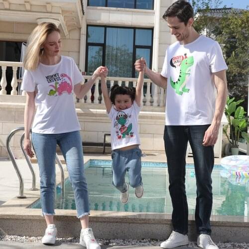 Family Matching Clothing Cotton Short T-shirt Dad Son Baby Clothes White Tee for Women Men Couple Summer Kids Matching Outfits
