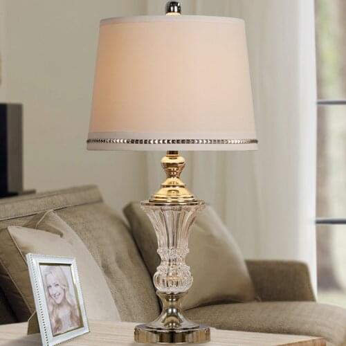 Simple Modern Light Luxury European Crystal Table Lamp Bedroom Bedside Table Lamp Nordic Creative Warm American Home Living Room