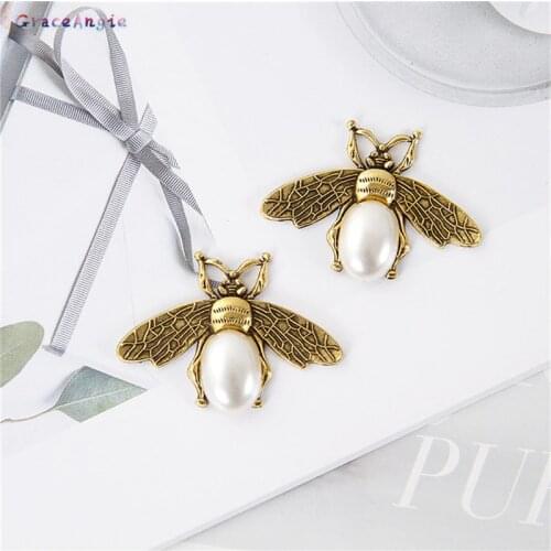 5pcs Bees Flatback Scrapbooking Flat Back For Brooch Pin Pearls Cameo Cabochon For Phone Jewelry Making Accessories Party Crafts