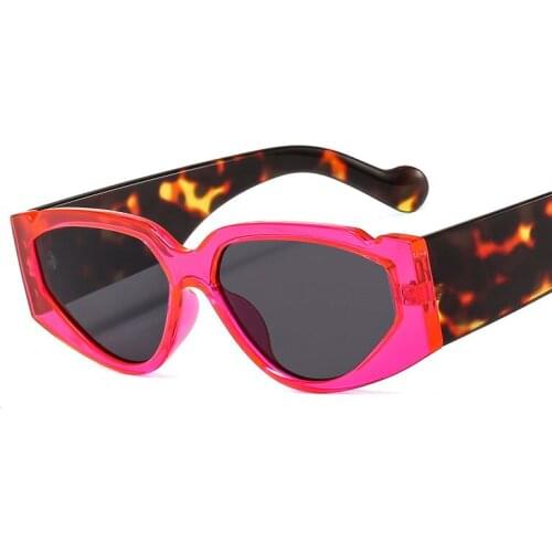 Veshion Cat Eye Wide Legs Sunglasses Men Women Fashion Shades UV400 Vintage Glasses