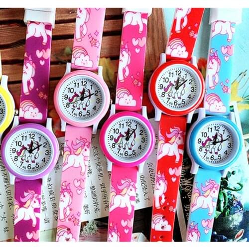 10pcs/lot fashion colourful plastic printing unicorn rainbow silicone kids children boys girls watches party gift quartz clock