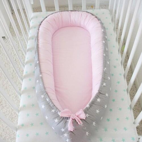 Babys baby bed can be disassembled and washed. Portable babys isolation bed. Newborn babys photography bed