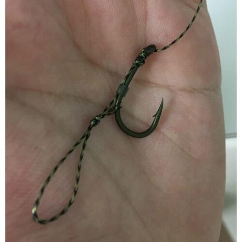 10 x Carp Fishing Combi Rigs -Wide Gape Barbed Hooks-Teflon (PTFE) Coated in Camo Green/ Brown - Soft Hook Link - carp rigs