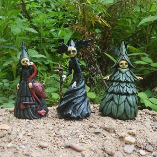 Halloween Witch Figurine Statue Resin Creepy Witch Sculptures Garden Decoration For Patio Yard Lawn Porch Garden Decor