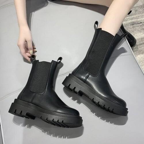 Martin boots womens short boots 2021 new womens shoes autumn thick soled boots middle pipe boots Chelsea pipe boots