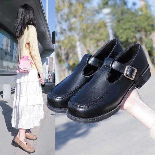 Lolita Shoes Women T-Strap Mary Janes Patent Leather Round Toe Buckle Ladies Casual shoes Spring Autumn shoes Single Shoes