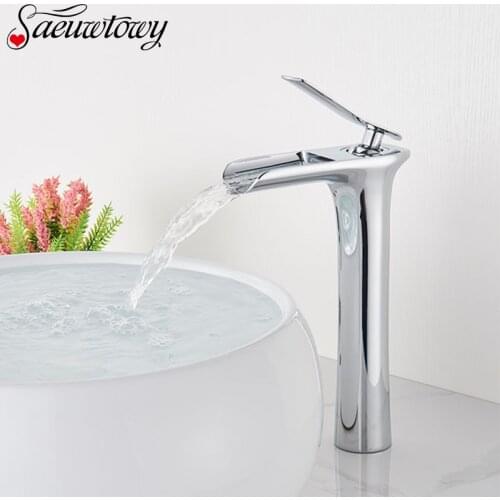 Deck Mounted Chrome High Style Bathroom Basin Faucet Waterfall Sprinkler Hot And Cold Water Tank Mixer Faucet Wash Basin Tap