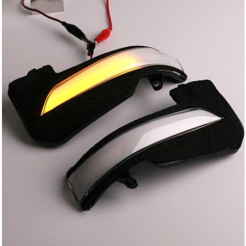 1 PairFor Toyota Hilux Fortuner Innova 2016 - 2019 Side Rear View Mirror Indicator LED Dynamic Turn Signal Light Sequential Lamp