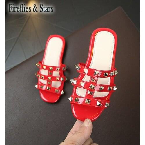 Summer girls shoes baby sandals kids Rome shoes children brand sandals streetwear patent leather rivet hollow out 3 to 12 yrs