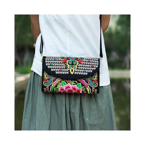 New Women Embroidered Cover bags!Hot Vintage Shopping embroidery shoulder&Crossbody bags messenger Small Lady handbag Carrier